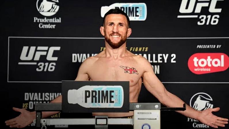Merab Dvalishvili enfrenta Sean O'Malley na luta principal do UFC 316. (Foto por Mike Roach/Zuffa LLC)