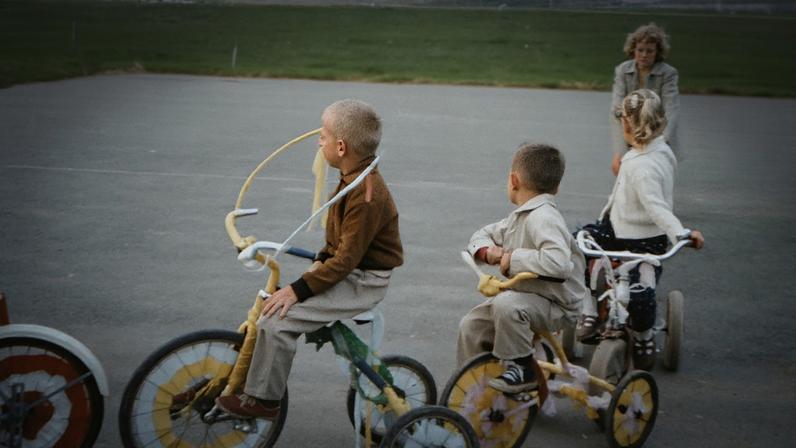 Paciência: Antigamente, a informação demorava mais para circular. Isso ensinou a importância da espera