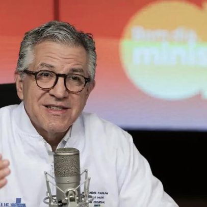 Padilha: vencendo batalha contra o negacionismo vacinal