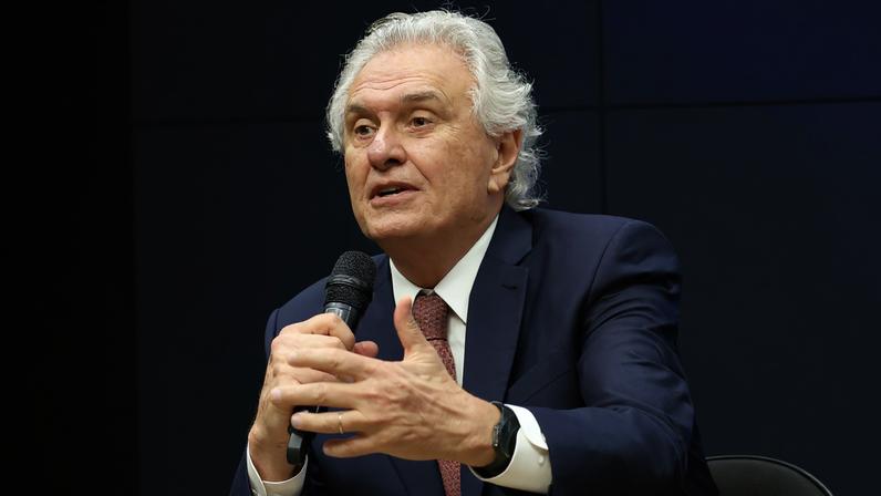 Caiado diz que respeita decisão de Bolsonaro de indicar Flávio, mas mantém candidatura. (Foto: Lula Marques / Agência Brasil)