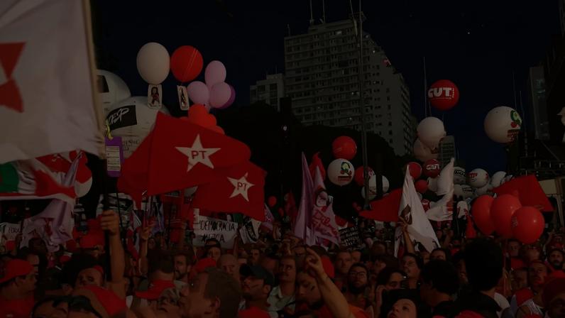 Manifestação do PT. (Foto: Juca Varella/Agência Brasil)
