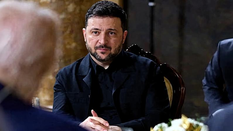 Zelenskyy diz que EUA oferecerão garantias de segurança de 15 anos à Ucrânia