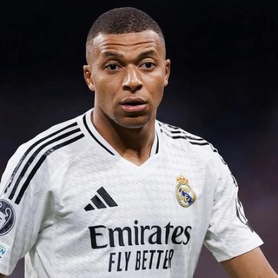 PSG é condenado a pagar R$ 390 milhões a Mbappé por salários atrasados