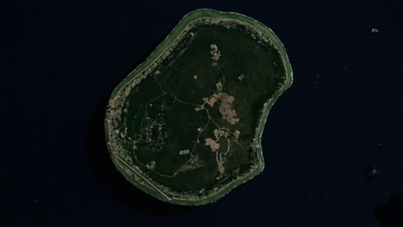 Asylum seekers on Nauru have spoken out about their hunger and declining health.
