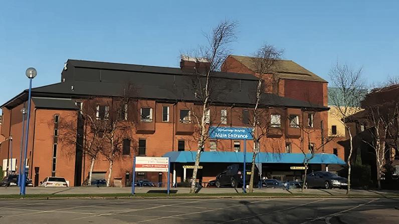 Plano de mil painéis solares para telhado de hospital