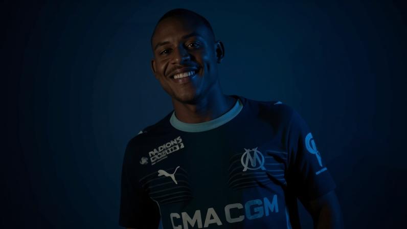 Igor Paixão comemora seu gol pelo Olympique contra o Union Saint-Gilloise — Foto: Getty Images