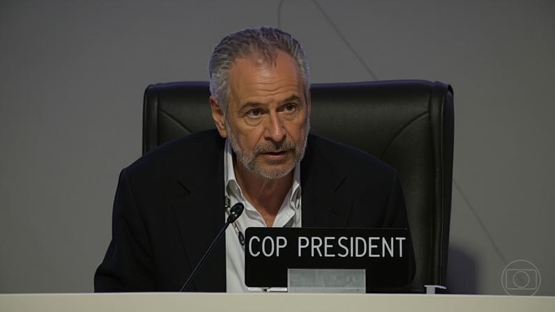 COP30 aprova texto final com meta de triplicar o financiamento climático, mas sem acordo sobre os combustíveis fósseis