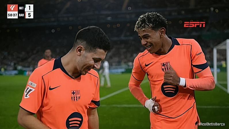 Barcelona e Frankfurt se enfrentam três anos após invasão no Camp Nou