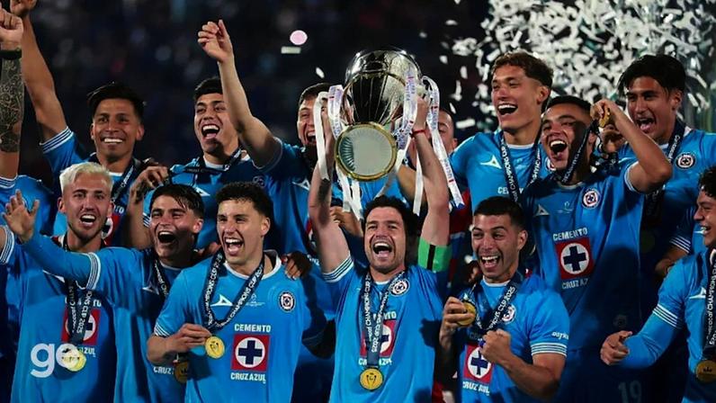 Cruz Azul campeão da Liga dos Campeões da Concacaf — Foto: Hector Vivas/Getty Images