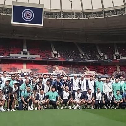 Meia do Cruz Azul destaca Flamengo, reconhecendo a magnitude do rival