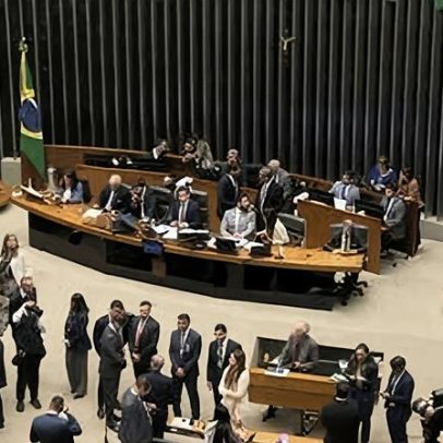 Câmara suspende por seis meses o deputado Glauber Braga, alvo de cassação