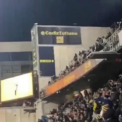 Torcida do Betis doa bichos de pelúcia em tradição natalina na Espanha