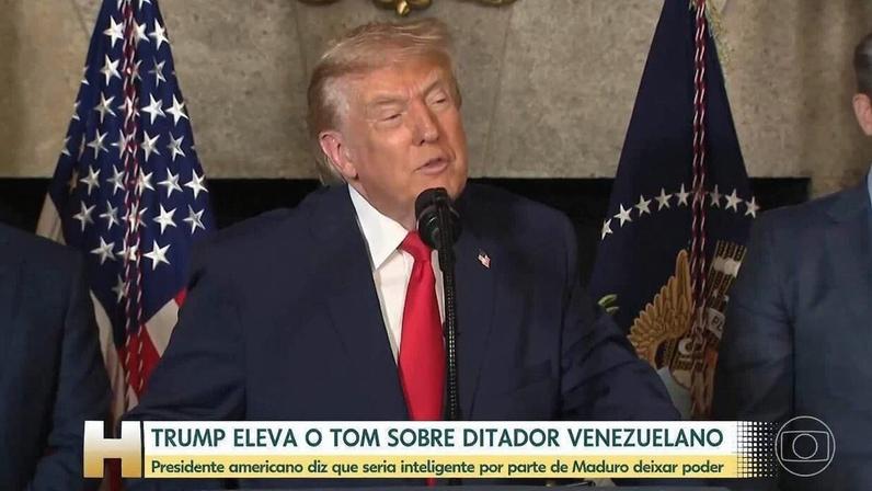 Trump diz que seria "inteligente" de Maduro deixar o poder na Venezuela