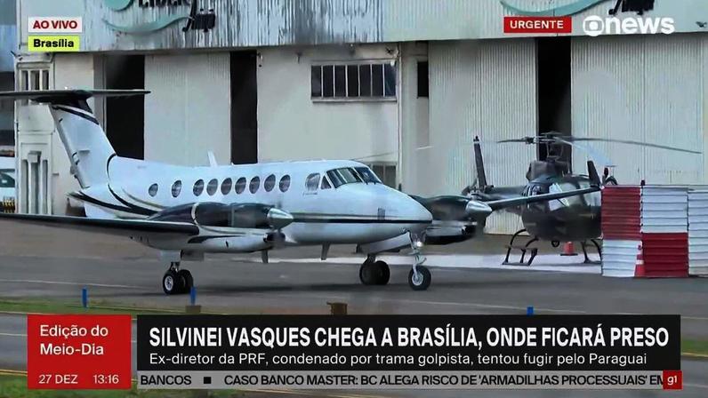 Silvinei Vasques chega a Brasília em avião da Polícia Federal
