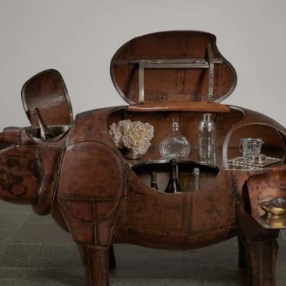 Bar de hipopótamo de Lalanne é vendido por US$ 31,4 milhões na Sotheby’s