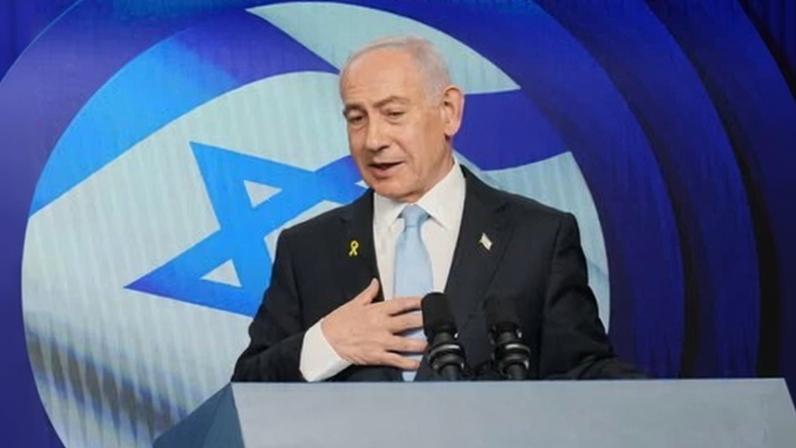 Benjamin Netanyahu during a media briefing with the German chancellor, Friedrich Merz, in Jerusalem on Sunday.