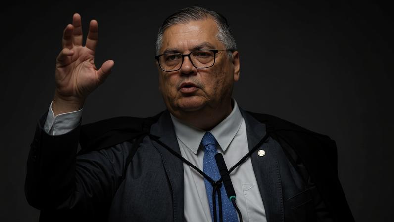 O ministro Flávio Dino preside audiência pública sobre emendas parlamentares no plenário da Segunda Turma do STF