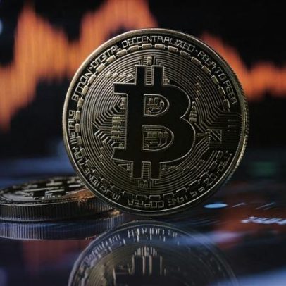 Hacker de Mt. Gox vende US$114 milhões em Bitcoin conforme queda se intensifica