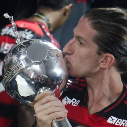 Flamengo renova com Filipe Luís até 2027