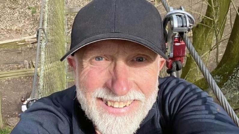 Família homenageia homem que morreu após agressão em pub de Leicestershire