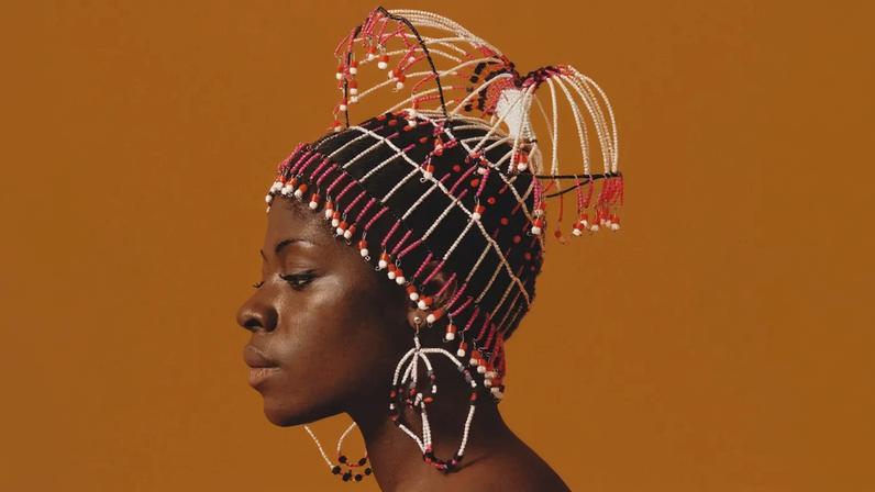 Kwame Brathwaite’s Untitled (Sikolo with Carolee Prince Designs) (1964–68) © 2025 Kwame Brathwaite; digital image © MoMA, New York