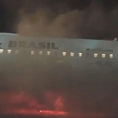 Avião é esvaziado após incêndio em veículo de bagagens em Guarulhos