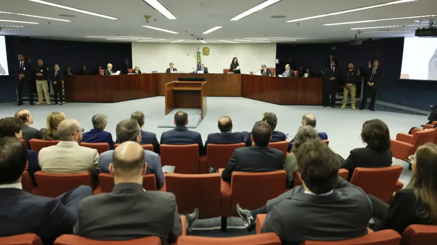 PGR pede condenação de seis réus do núcleo 2 em trama golpista