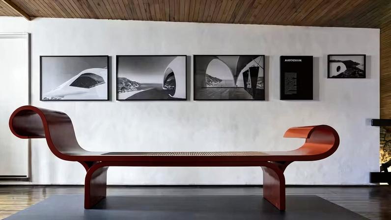 Banco Marquesa, design de Oscar Niemeyer — Foto: Ruy Teixeira