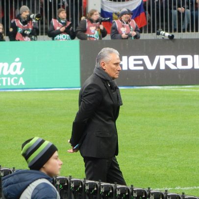 Tite cita respeito a Dorival no Corinthians e fala sobre seu futuro