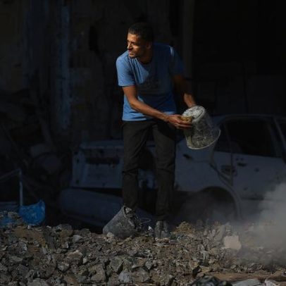 Tempestade polar em Gaza deixa pelo menos 11 mortos