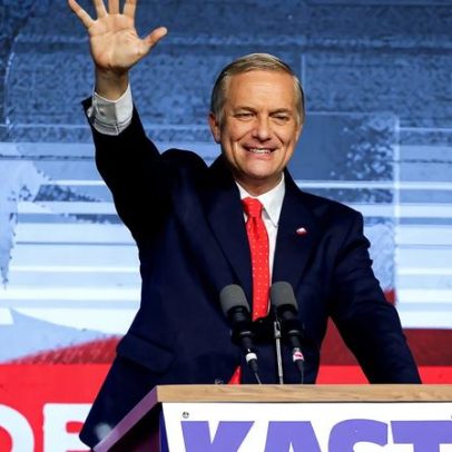 Kast é eleito presidente do Chile, indicando guinada à direita