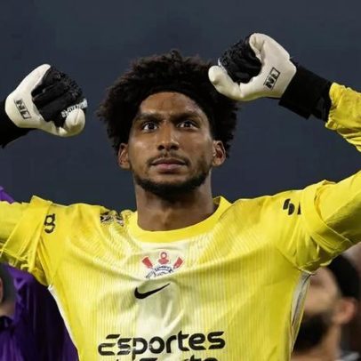 Hugo Souza ironiza Vegetti após título do Corinthians sobre Vasco