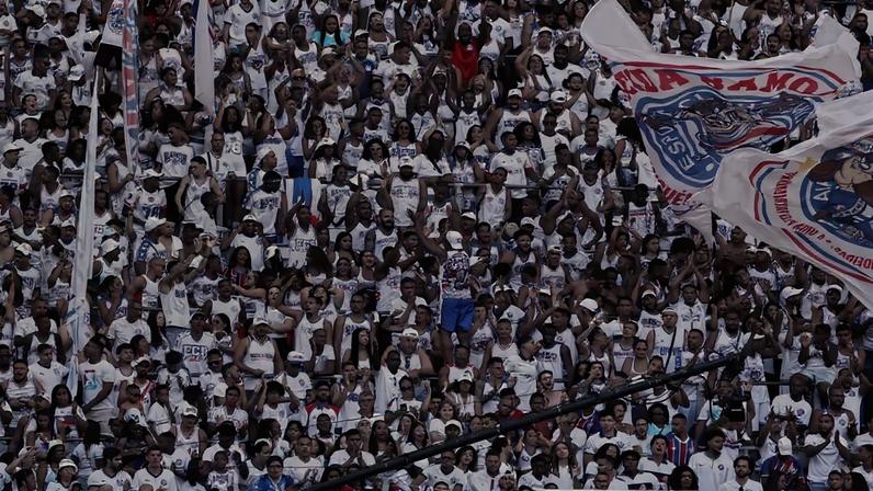 Torcida do Bahia faz a festa na Arena Fonte Nova (Foto: Maurí­cia Da Matta/W9 PRESS/GAZETAPRESS)