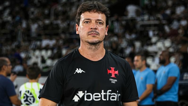 Fernando Diniz no comando do Vasco ((Foto: WILLIAM FELISMINO/Agencia Enquadrar/Gazeta Press)