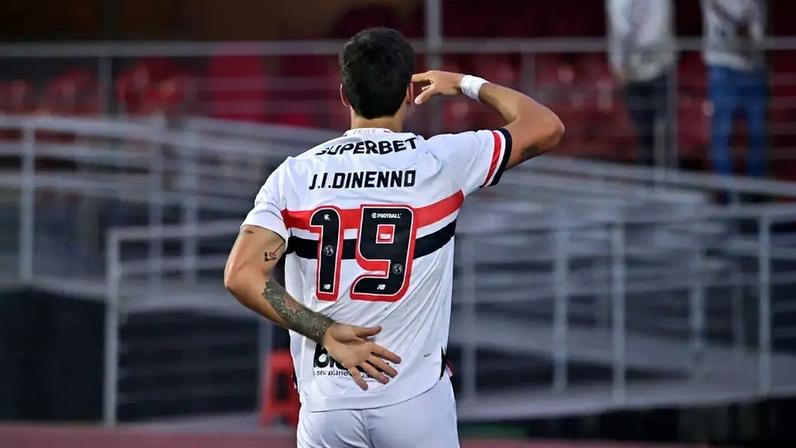 Juan Dinenno não teve espaço no São Paulo (Foto: Rubens Chiri / São Paulo FC)