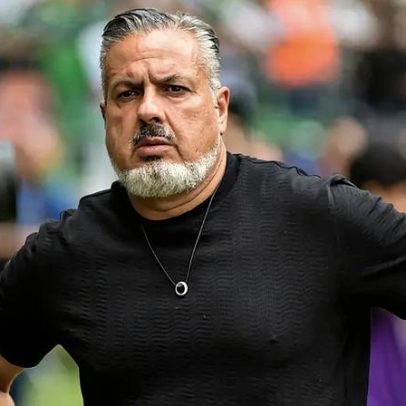 Boto compara Flamengo e Palmeiras, analisa base e afirma pressão distinta