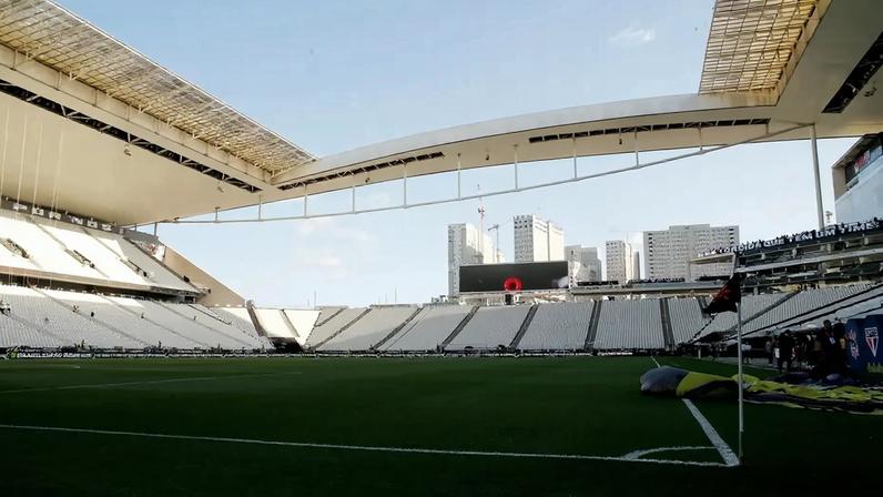 Corinthians avalia maneiras de quitar dívida com a Caixa (Foto: Luis Moura / WPP )