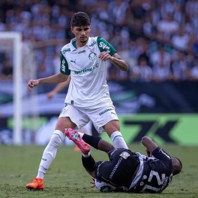 Joia do Palmeiras celebra chance com Abel na despedida do Brasileirão