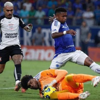 Corinthians e Cruzeiro duelam para fechar a temporada sem crise