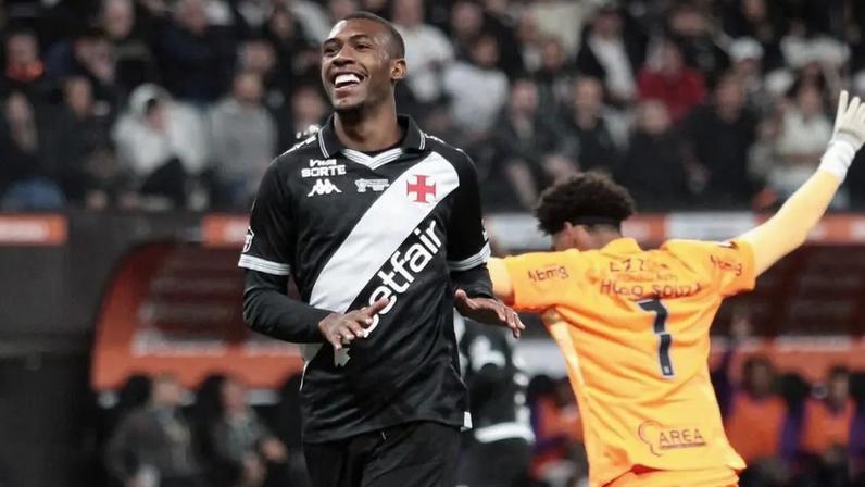 Rayan em ação em Corinthians x Vasco (Foto: Peter Leone/O Fotografico/Gazeta Press)