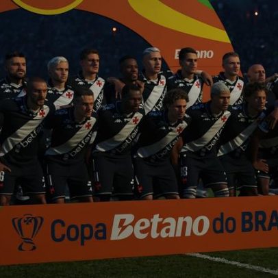 Torcedores do Vasco apontam culpado pela vice contra o Corinthians