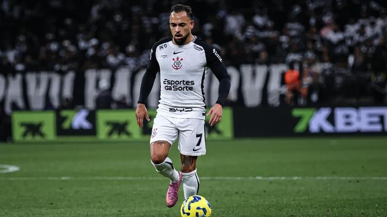 Corinthians tenta renovar contrato com Maycon (Foto: Everton Okubo/Agência F8/Gazeta Press)