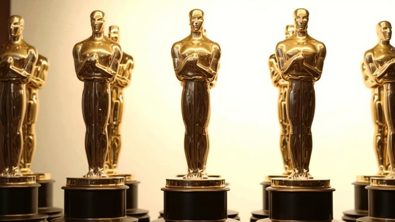 Oscar statuettes