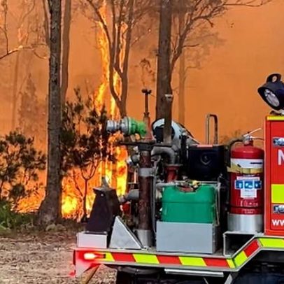 Bombeiro morre em NSW enquanto premiê alerta início da temporada de incêndios