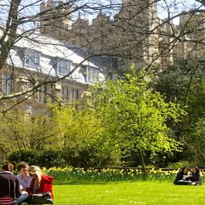 Acadêmico ameaça processar após palestra sobre gênero ser interrompida na Bristol