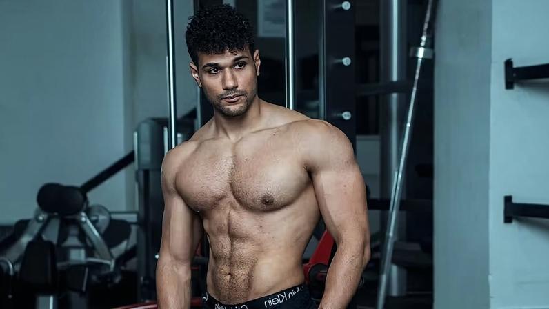 Influenciador Alessandro Antonicelli morre aos 26 por câncer raro