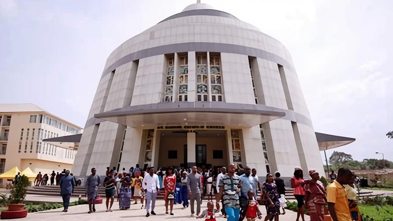 Por que Trump ordenou ataques na Nigéria e relação com perseguição de cristãos