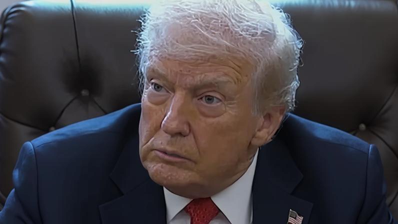 Video Trump responds to question on expiring Affordable Care Act subsidies