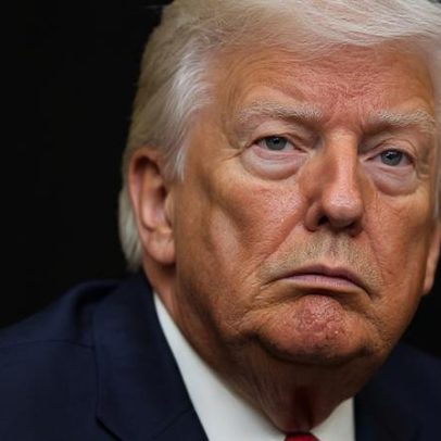 Administração Trump ordena recall abrupto de dezenas de diplomatas de carreira
