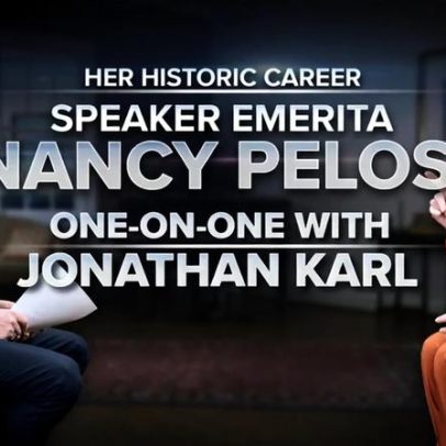 Nancy Pelosi traça carreira histórica em live com Jonathan Karl